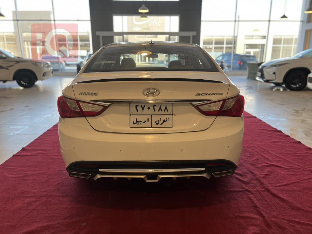 هیوندای سۆناتا